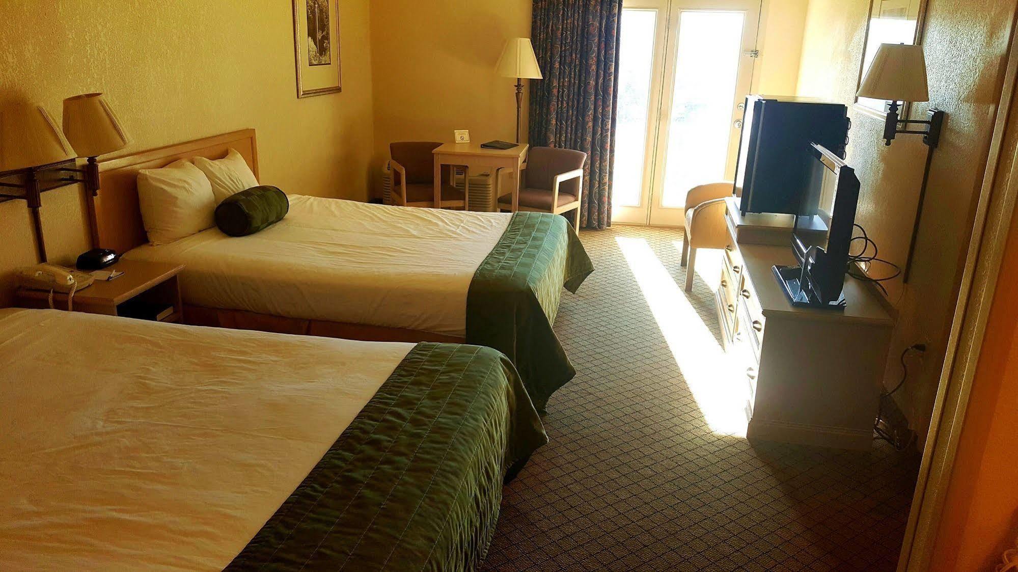 Country Inn & Suites By Radisson, Sevierville-Kodak, Tn ภายนอก รูปภาพ