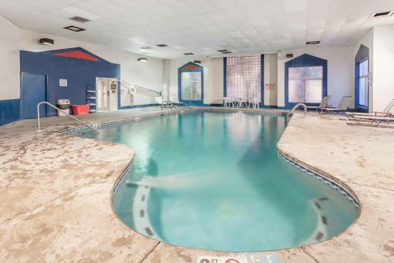 Country Inn & Suites By Radisson, Sevierville-Kodak, Tn ภายนอก รูปภาพ